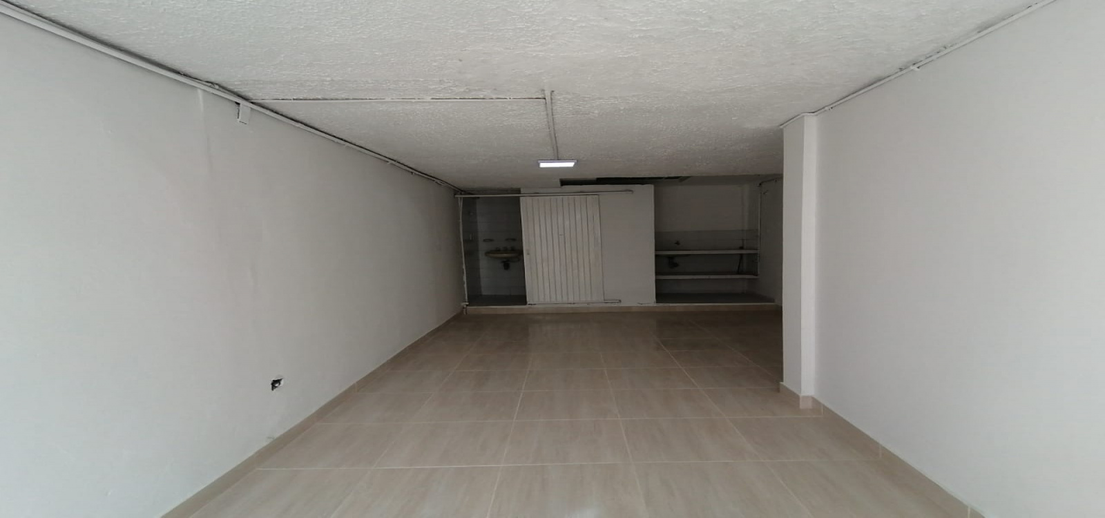 35 33 SUR 23, Bogotá, Sur, Quiroga, ,1 BañoBathrooms,Locales,Venta,23,3413