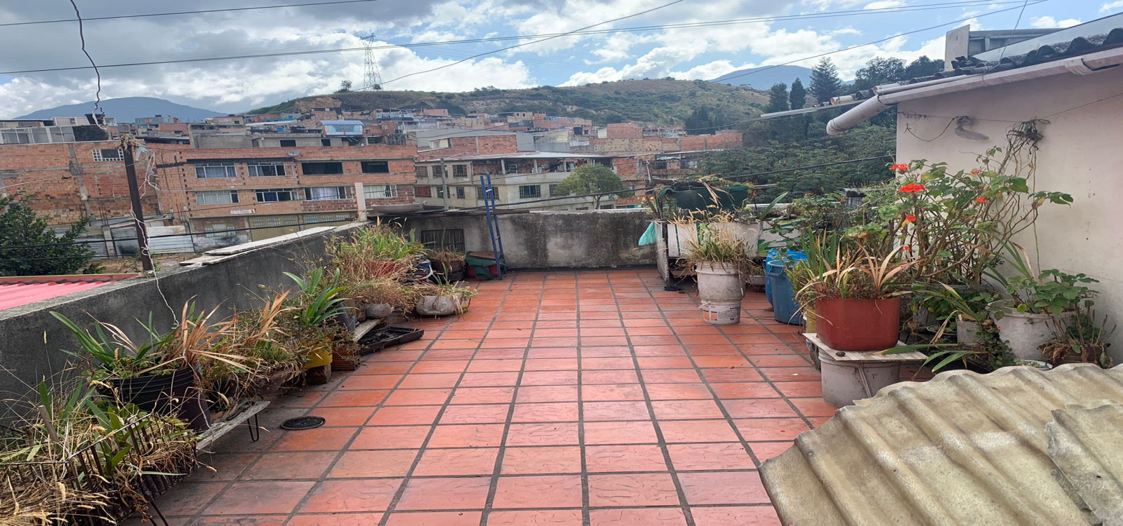 44 65 sur carrera 9 j, Bogotá, Sur, Las Lomas, 6 Habitaciones Habitaciones,2 BathroomsBathrooms,Casas,Venta,carrera 9 j ,3532