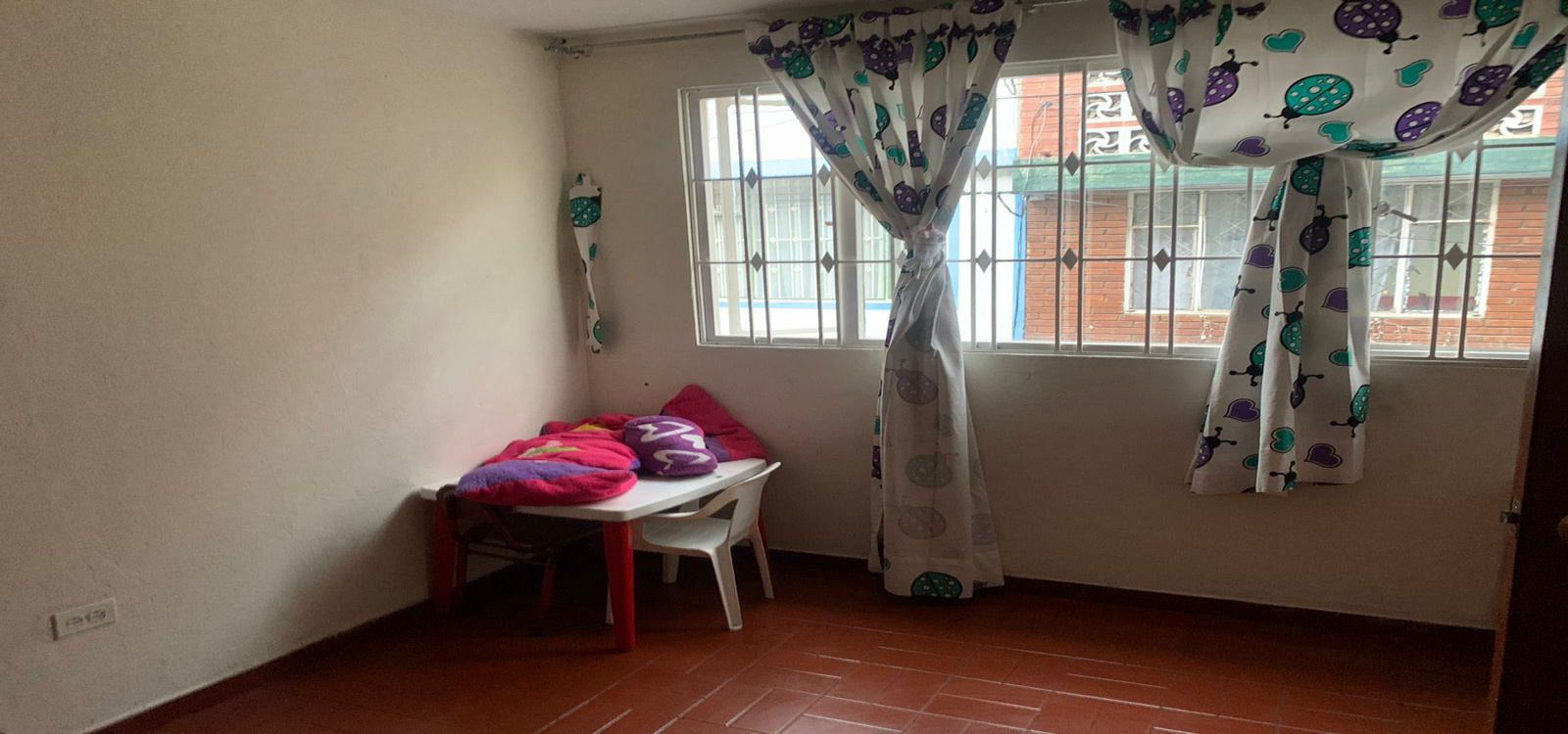 48 R 44 SUR CARERRA 5 A, Bogotá, Sur, Diana Turbay, 9 Habitaciones Habitaciones,4 BathroomsBathrooms,Casas,Venta,CARERRA 5 A,3575