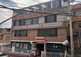 38 66 SUR carrera 2 R, Bogotá, Sur, Guacamayas, 8 Habitaciones Habitaciones,5 BathroomsBathrooms,Casas,Venta,carrera 2 R,3920