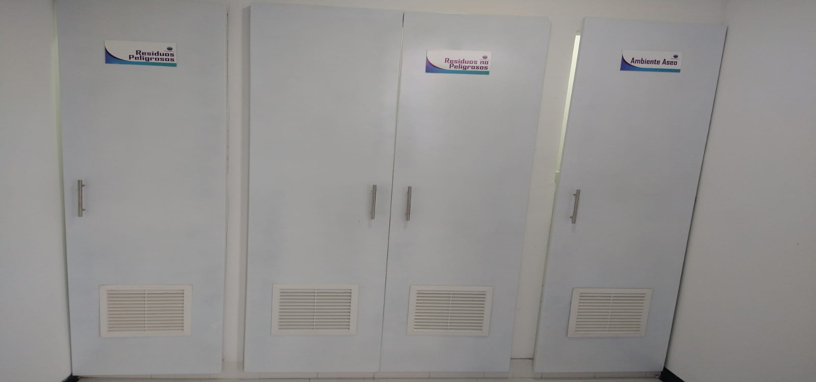 17-32 161, Bogotá, Norte, Toberin, ,2 BathroomsBathrooms,Locales,Arriendo,161,3948