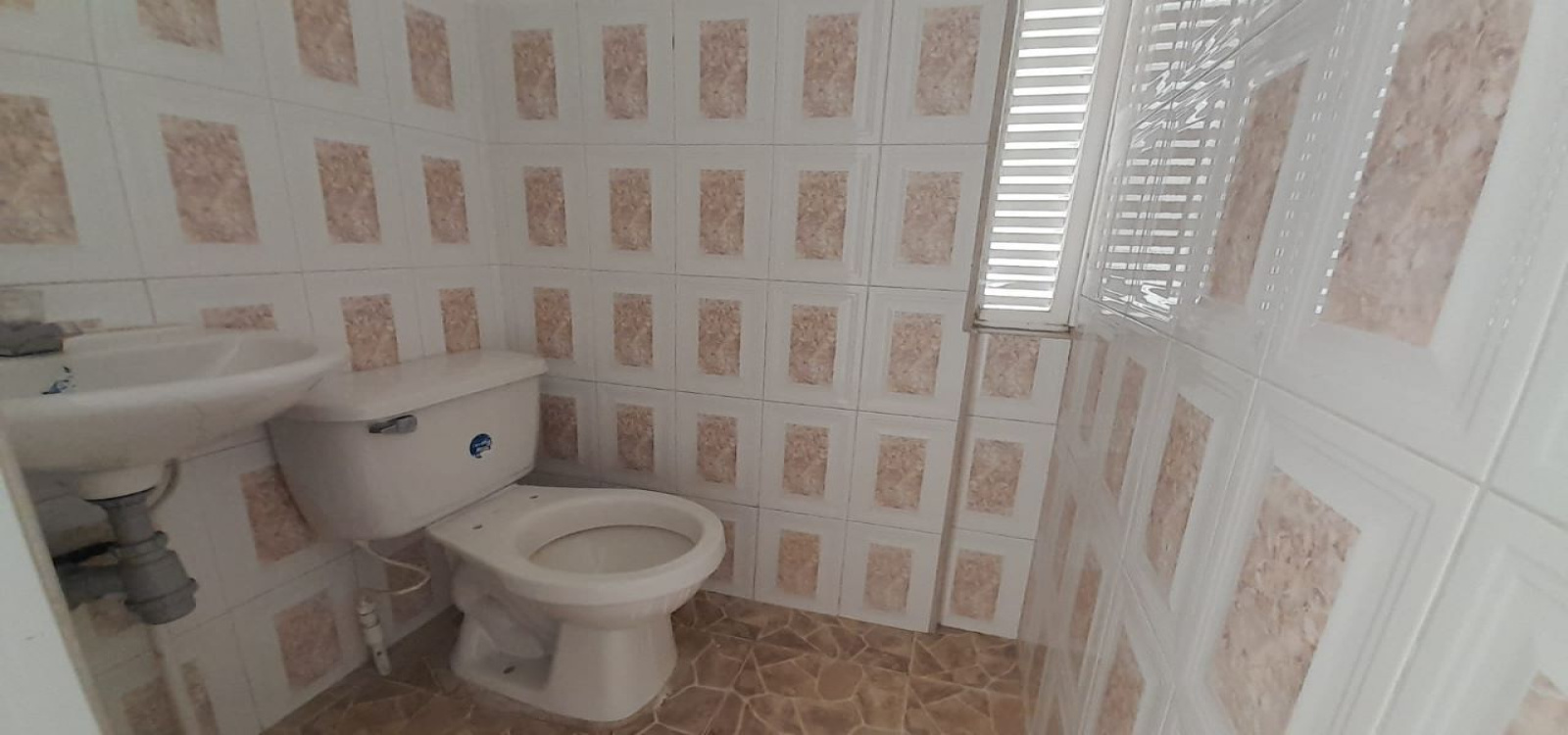 18 50 ESTE CALLE 16 SUR, Bogotá, Sur, San Cristobal, 1 Habitación Habitaciones,1 BañoBathrooms,Locales,Venta,CALLE 16 SUR,4031