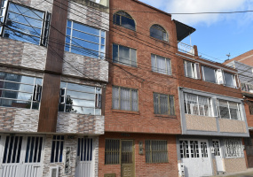 24 F 40 CALLLE 26 BIS SUR, Bogotá, Sur, Centenario, 8 Habitaciones Habitaciones,6 BathroomsBathrooms,Casas,Venta,CALLLE 26 BIS SUR,4322