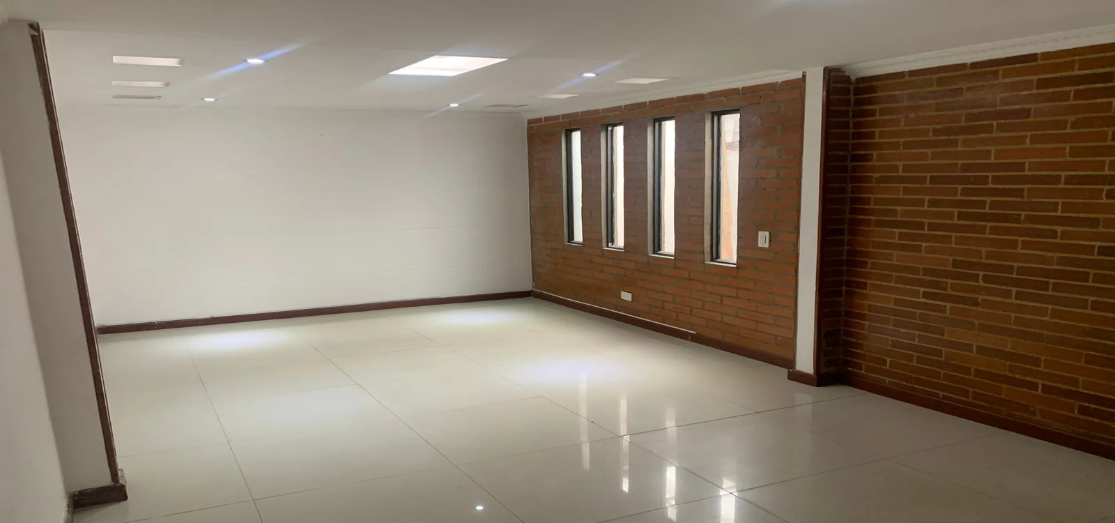 113- 30 CALLE 89D, Bogotá, Noroccidente, Ciudadela Colsubsidio, 4 Habitaciones Habitaciones,2 BathroomsBathrooms,Casas,Arriendo,CALLE 89D,4432