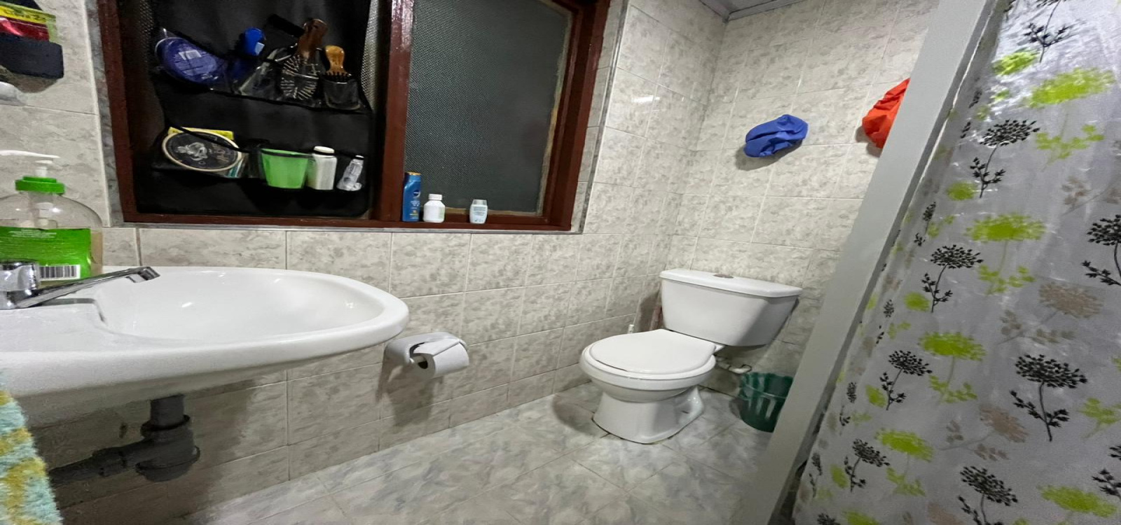 2 A 36 ESTE CALLE 1 BIS C, Bogotá, Sur, La Roca, 7 Habitaciones Habitaciones,3 BathroomsBathrooms,Casas,Venta,CALLE 1 BIS C,4710
