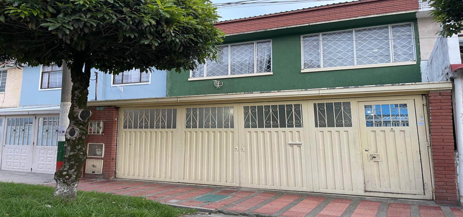 35 A 32 SUR CRA 20, Bogotá, Sur, Quiroga, 5 Habitaciones Habitaciones,3 BathroomsBathrooms,Casas,Venta,CRA 20,4929