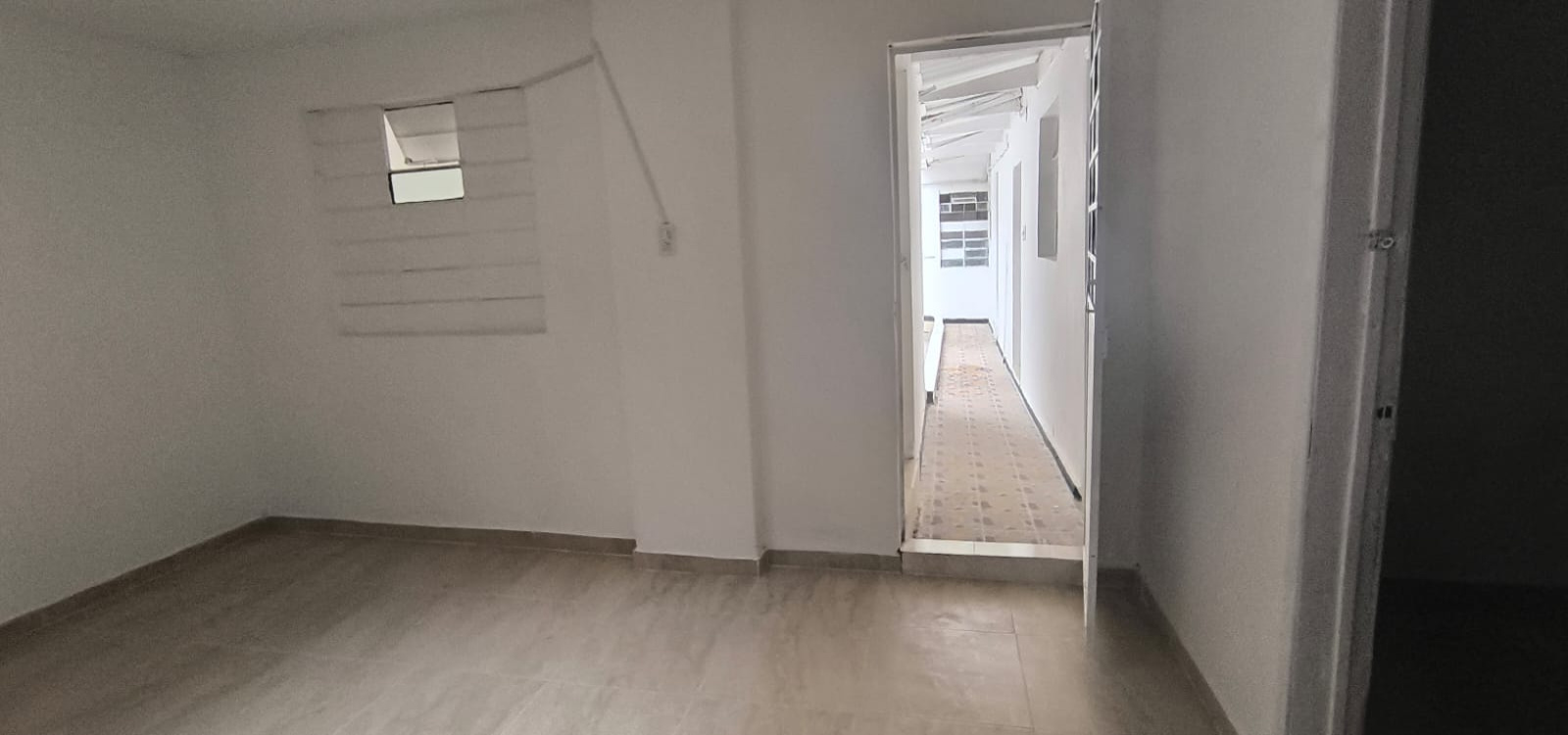16-51 Calle 19 B Sur, Bogotá, Sur, Restrepo, 5 Habitaciones Habitaciones,1 BañoBathrooms,Apartamentos,Arriendo,Calle 19 B Sur,4945