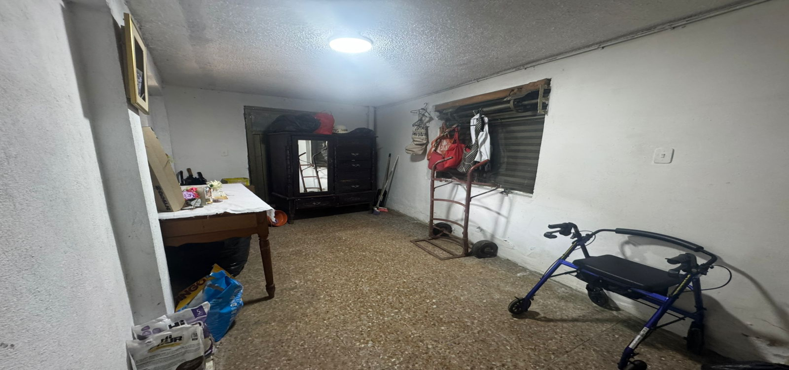 42 A SUR carrera 4 ESTE, Bogotá, Sur, La Victoria, 4 Habitaciones Habitaciones,3 BathroomsBathrooms,Casas,Venta,carrera 4 ESTE,5122