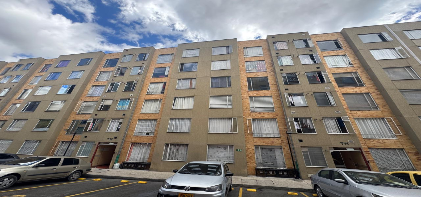 09 A 56 CALLE 49 B SUR, Bogotá, Sur, Molinos II Sector, 3 Habitaciones Habitaciones,1 BañoBathrooms,Apartamentos,Venta,CALLE 49 B SUR ,5123